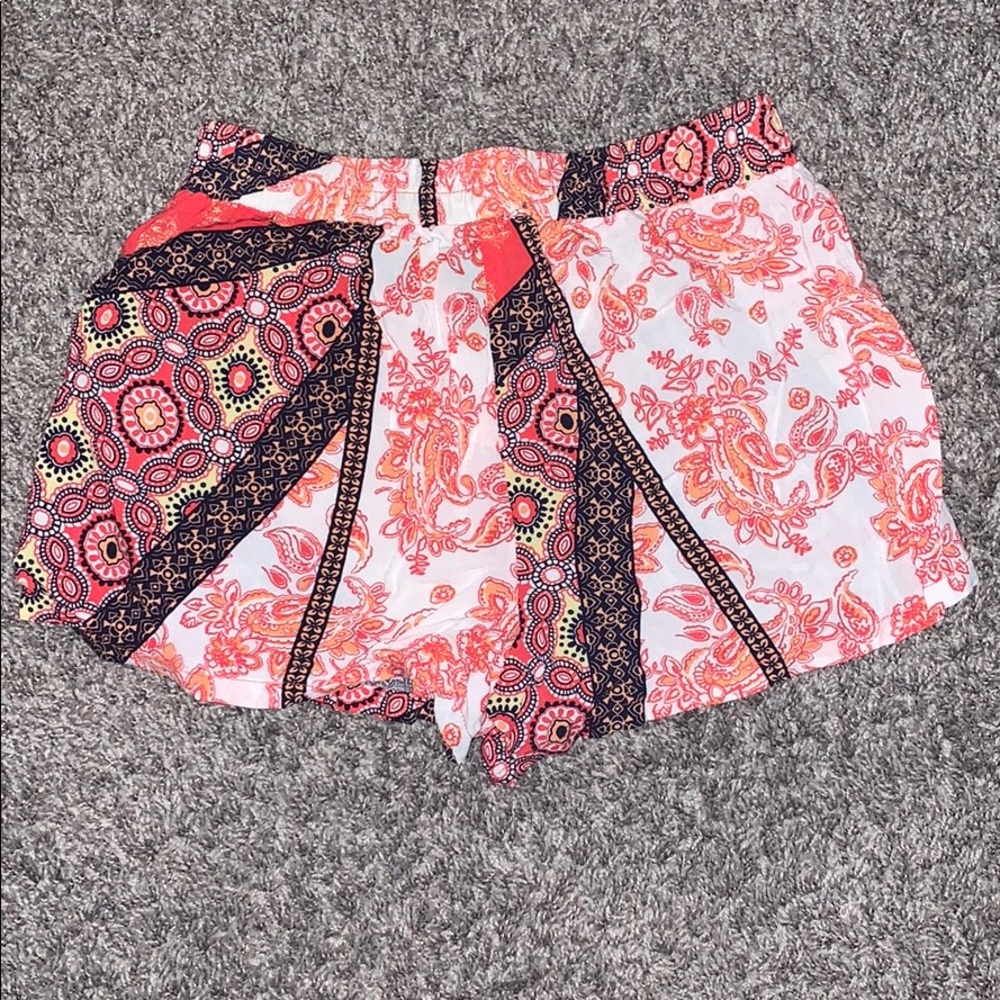 Shorts - Picture 2 of 2